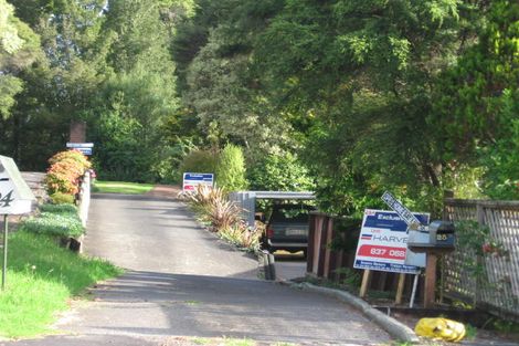Photo of property in 2/25 Easter Parade, Glen Eden, Auckland, 0602