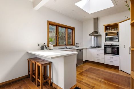 Photo of property in 12 Liardet Street, Vogeltown, Wellington, 6021