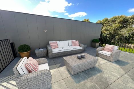 Photo of property in 18a Montgomery Avenue, Belmont, Auckland, 0622