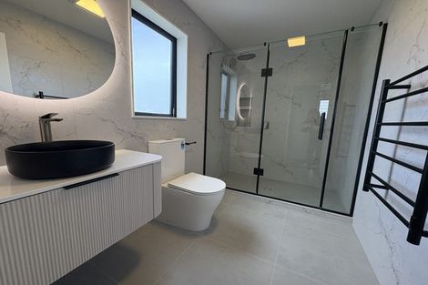 Photo of property in 14 Newhaven Terrace, Mairangi Bay, Auckland, 0630