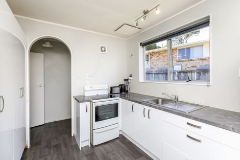 Photo of property in 1 Oawai Place, Marfell, New Plymouth, 4310