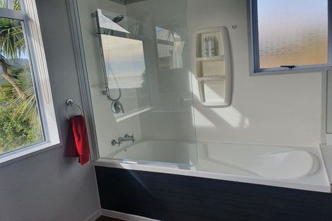 Photo of property in 3 Arnott Heights East, Greymouth, 7805