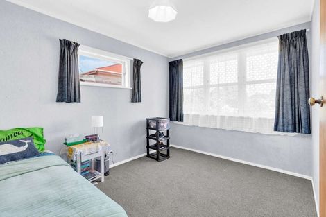 Photo of property in 5 Lambert Street, Marton, 4710