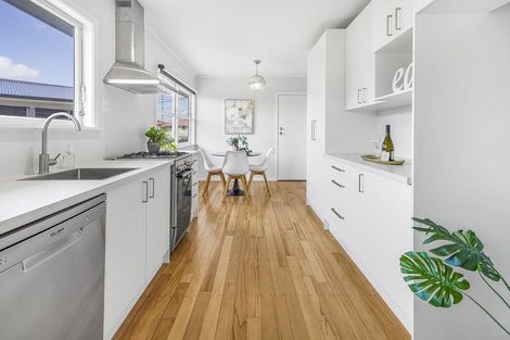 Photo of property in 48 English Street, St Andrews, Hamilton, 3200