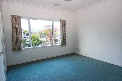 Photo of property in 96 Exmouth Street, Waverley, Invercargill, 9810
