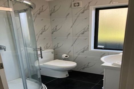 Photo of property in 43 Taioma Crescent, Te Atatu Peninsula, Auckland, 0610