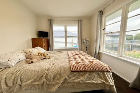 Photo of property in 1/135 Champion Street, Edgeware, Christchurch, 8013