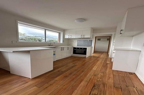 Photo of property in 36 Normanton Street, Glenfield, Auckland, 0629