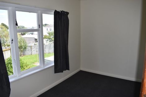 Photo of property in 11 Kauri Street, Levin, 5510