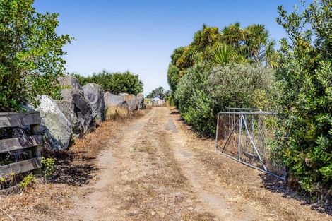 Photo of property in 40 Young Road, Opunake, 4682