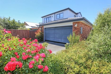 Photo of property in 4 Skyedale Drive, Harewood, Christchurch, 8051