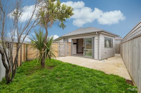 Photo of property in 2 Mandel Mews, Waiwhetu, Lower Hutt, 5010