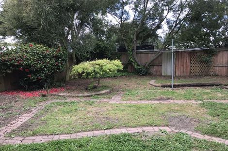 Photo of property in 2/3 Binstead Place, Avondale, Christchurch, 8061