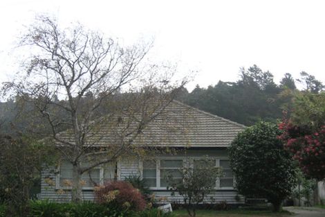 Photo of property in 396 Stokes Valley Road, Stokes Valley, Lower Hutt, 5019