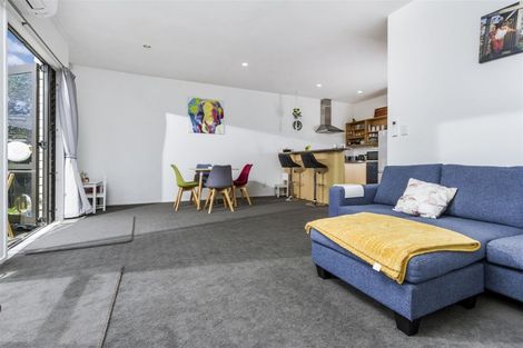 Photo of property in 5/11 The Avenue, Albany, Auckland, 0632