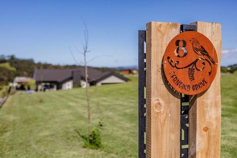 Photo of property in 8 Fernbird Grove, Kerikeri, 0294