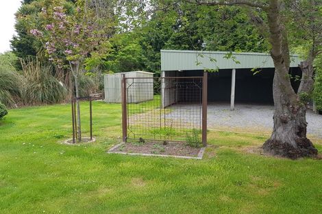 Photo of property in 90 Gladstone Road, Woodend, 7610