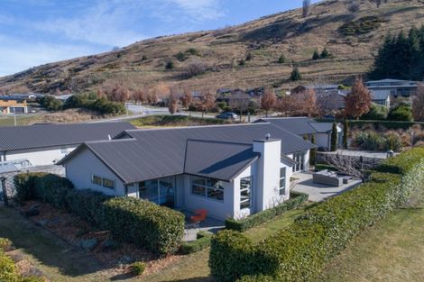 Photo of property in 2 Bridgewell Lane, Lower Shotover, Queenstown, 9371