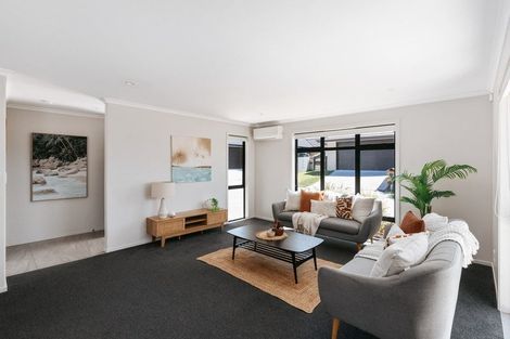 Photo of property in 11 Clover Lane, Pyes Pa, Tauranga, 3112