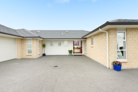 Photo of property in 4 Omapere Lane, Pyes Pa, Tauranga, 3112