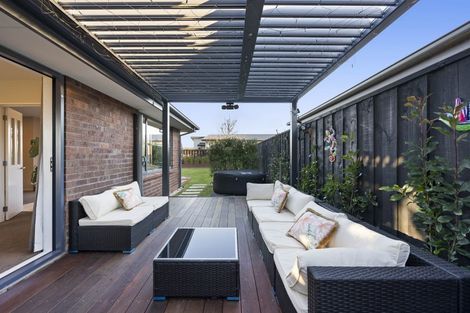 Photo of property in 37 Parklea Avenue, Halswell, Christchurch, 8025
