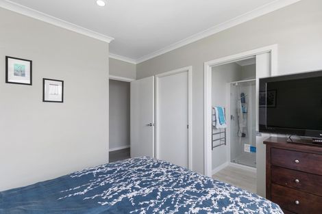 Photo of property in 13 Monowai Road, Johnsonville, Wellington, 6037