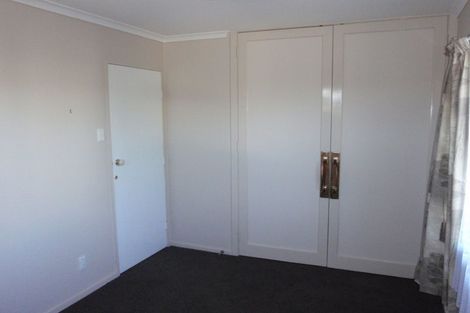 Photo of property in 9 Rangitane Street, Maupuia, Wellington, 6022