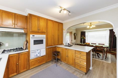 Photo of property in 4 Jensen Court, Hokowhitu, Palmerston North, 4410