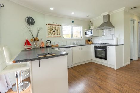 Photo of property in 90a School Road, Paihia, 0200