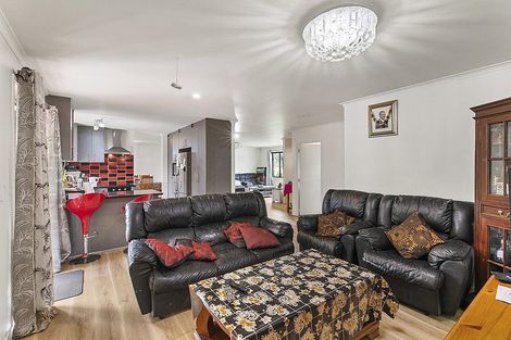 Photo of property in 48 Isabella Drive, Pukekohe, 2120