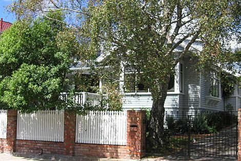 Photo of property in 15 Ngaio Road, Kelburn, Wellington, 6012