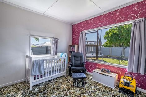 Photo of property in 24 Conyers Street, Georgetown, Invercargill, 9812