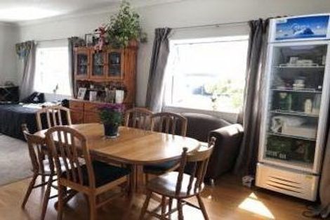 Photo of property in 15 Sawyers Lane, Silverdale, 0932