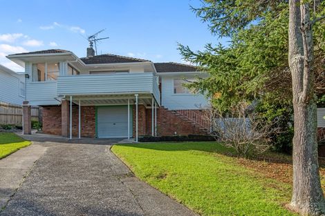 Photo of property in 43 Lynden Avenue, Hillcrest, Auckland, 0627