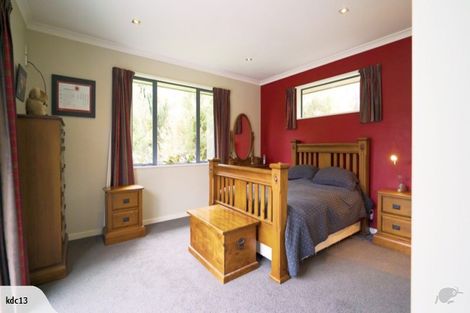 Photo of property in 10 Deavoll Place, Heathcote Valley, Christchurch, 8022