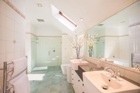 Photo of property in Millbrook Resort, 3 Chalmers Close, Arrowtown, 9371