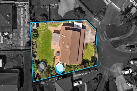 Photo of property in 7 Rarahu Place, The Gardens, Auckland, 2105