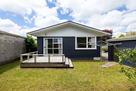 Photo of property in 6 Parkdale Place, Glenview, Hamilton, 3206