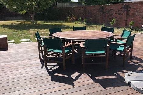 Photo of property in 5 Huia Grove, Elderslea, Upper Hutt, 5018