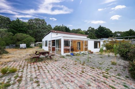 Photo of property in 118 Otakou Golf Course Road, Otakou, Dunedin, 9077