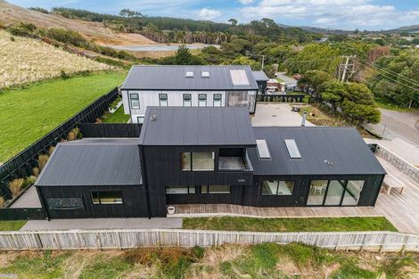 Photo of property in 58 Muri Road, Pukerua Bay, 5026
