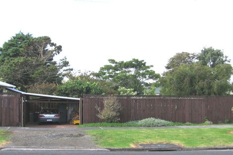 Photo of property in 1/18 Arney Road, Ranui, Auckland, 0612