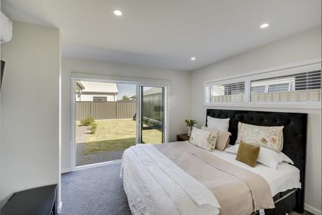 Photo of property in 48 Kenny Road, Te Awa, Napier, 4110