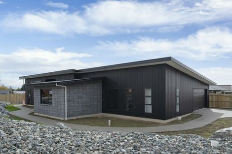 Photo of property in 16 Sabine Drive, Richmond, 7020