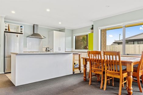 Photo of property in 23 Lewis Crescent, Rolleston, 7614