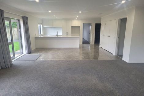 Photo of property in 30a Wrantage Street, Westown, New Plymouth, 4310