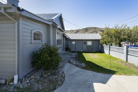 Photo of property in 13 Orient Street, Cromwell, 9310