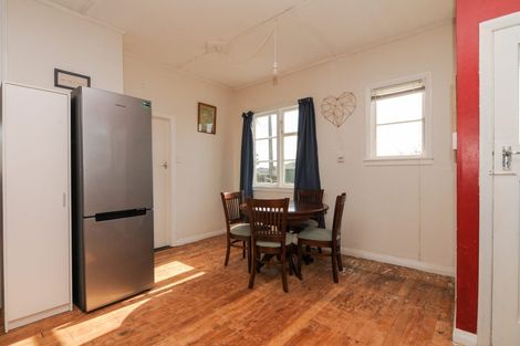 Photo of property in 6 Toi Street, Tawhero, Whanganui, 4501