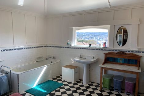 Photo of property in 43 Moana Crescent, Musselburgh, Dunedin, 9013