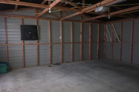 Photo of property in 80 Mavora Crescent, Heidelberg, Invercargill, 9812